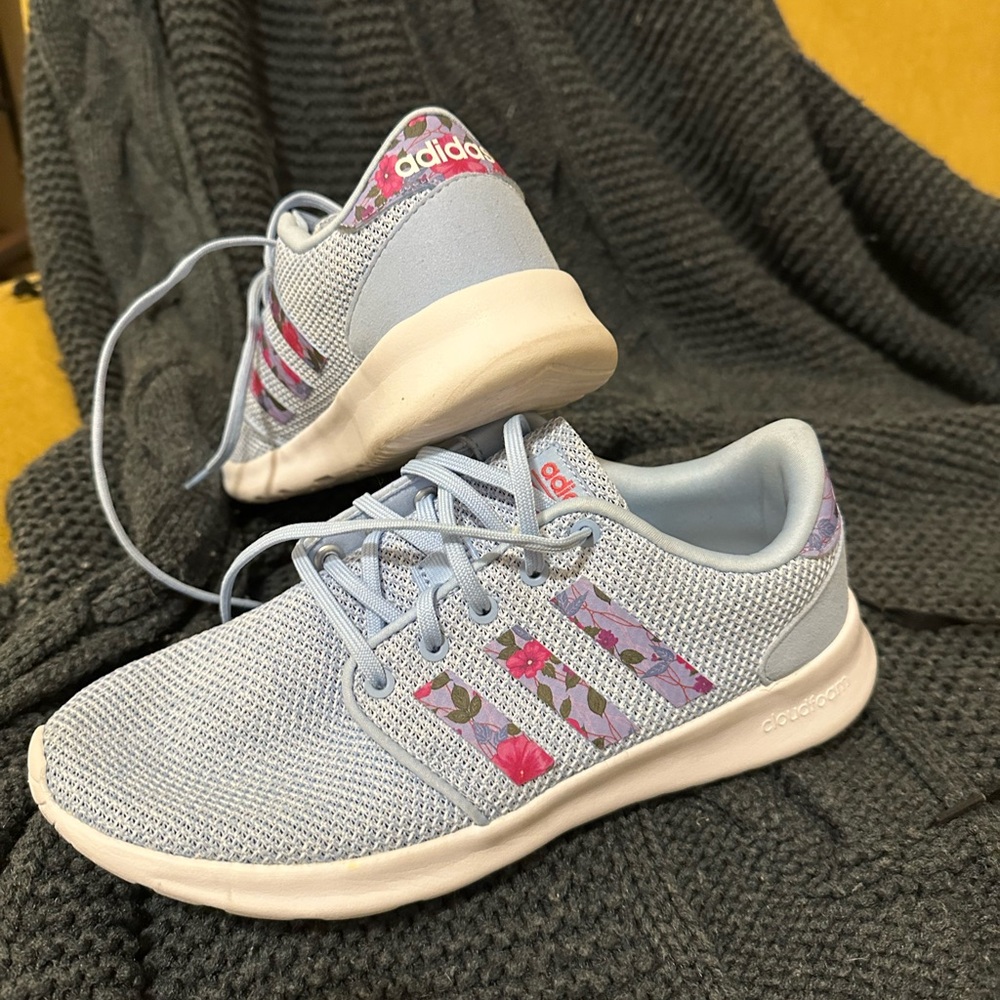 Adidas Women's Pastel Blue Floral Sneakers